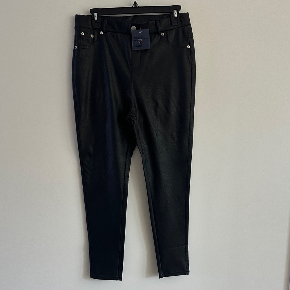 Black Skinny Pants